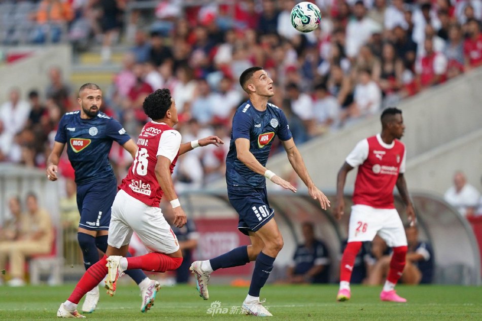 用行动缩小 用行动缩小