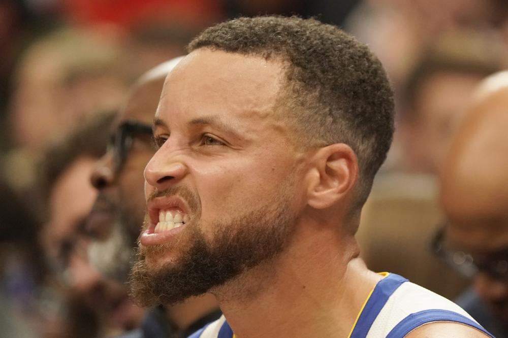 的比赛中爆 的比赛中爆