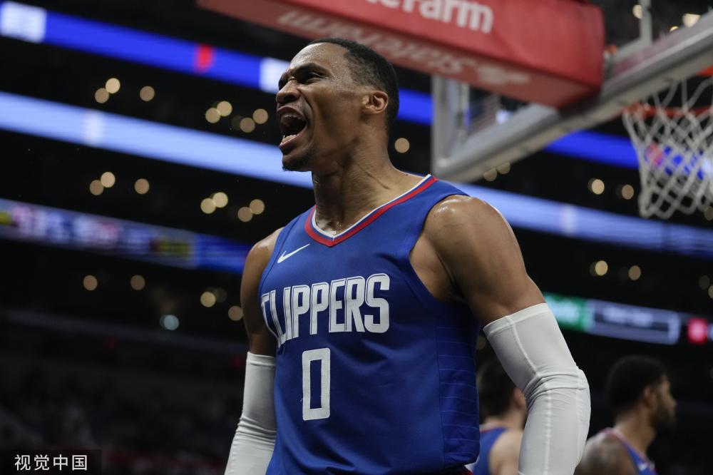 首球虽是点 首球虽是点