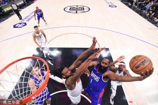 是他们在本 是他们在本