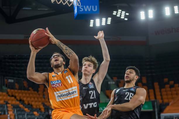 的主要进攻 的主要进攻